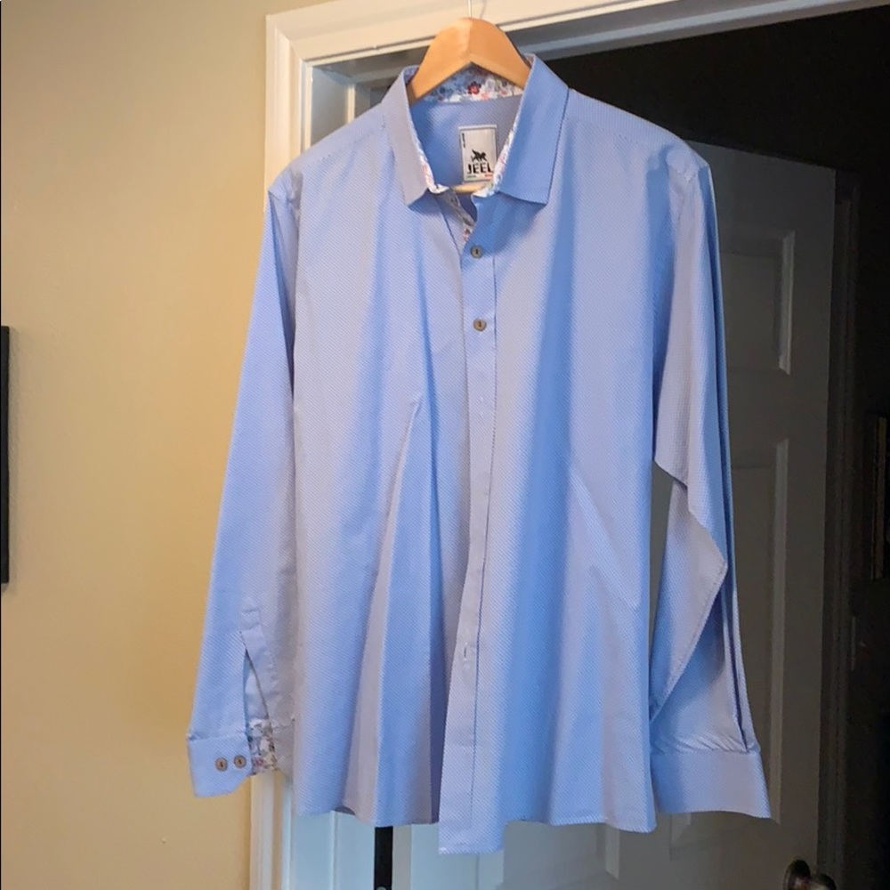 European long sleeve. Button up.